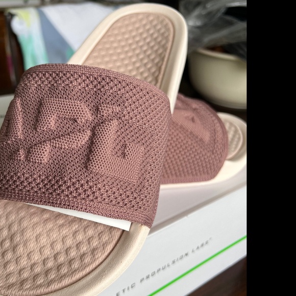 APL MEN’S BL TECHLOOM SLIDE
